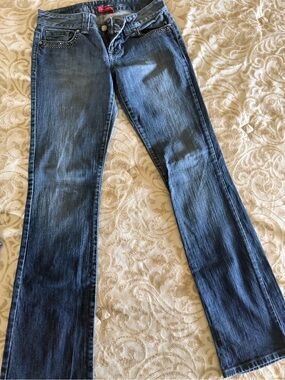 Guess Jeans size 28